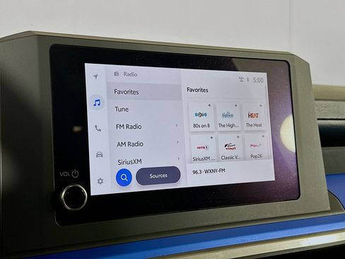 Used 2025 Toyota Tacoma TRD Off-Road image 21