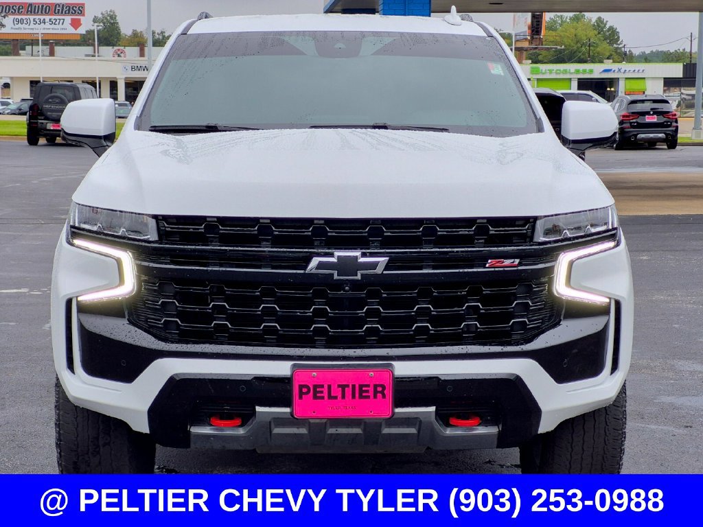 Used 2024 Chevrolet Tahoe Z71 w/ Luxury Package AWD/4WD image 2