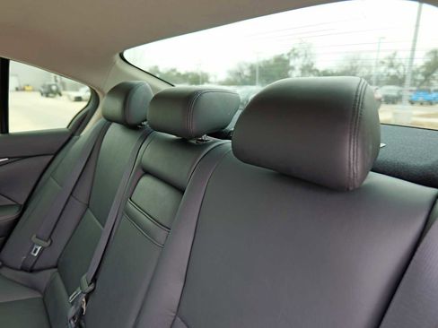 Used 2018 INFINITI Q50 Luxe w/ Essential Package (3.0T Luxe) image 19