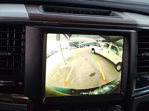 Used 2017 RAM 1500 Laramie w/ Convenience Group image 18