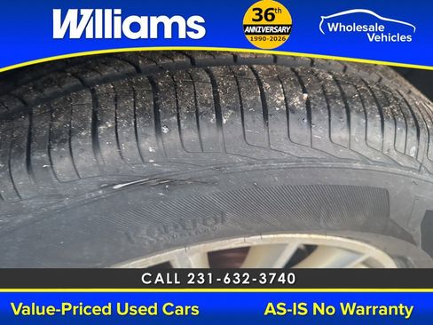 Used 2012 Buick Enclave Leather w/ LPO, Cargo Convenience Pkg image 14