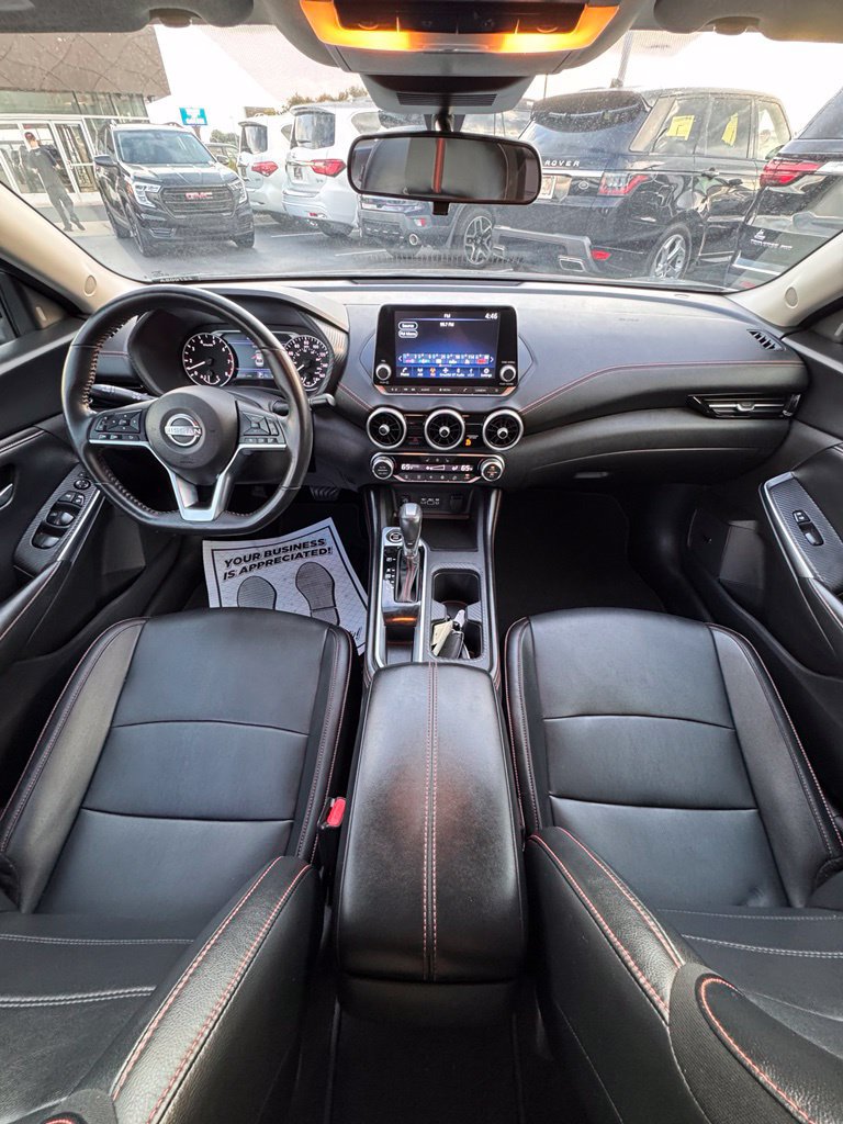 Used 2024 Nissan Sentra SR w/ SR Premium Package FWD image 15
