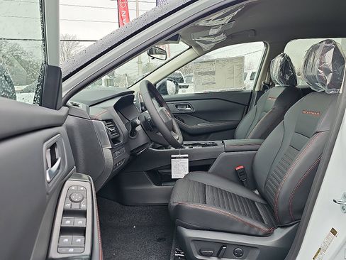 New 2026 Nissan Rogue Rock Creek image 9