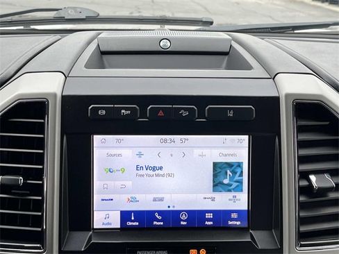 Used 2020 Ford F250 Lariat w/ Chrome Package image 17