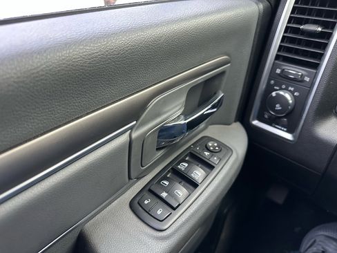 Used 2014 RAM 1500 Big Horn image 24
