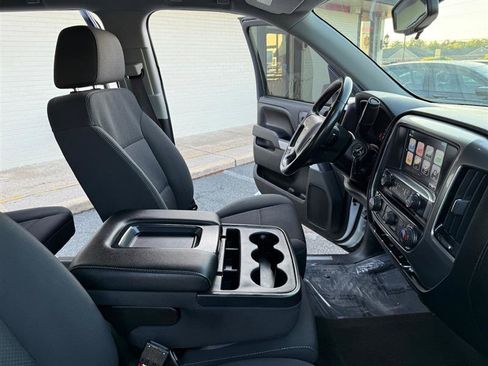 Used 2017 Chevrolet Silverado 1500 LT w/ All Star Edition image 18