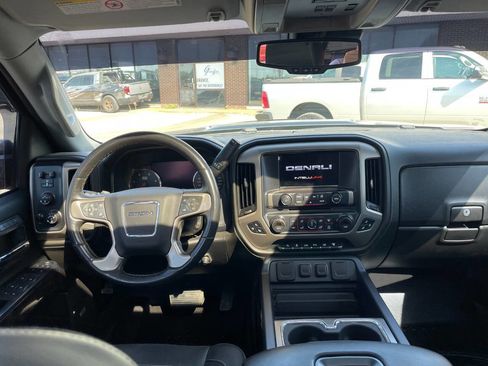 Used 2016 GMC Sierra 3500 Denali w/ Duramax Plus Package image 24