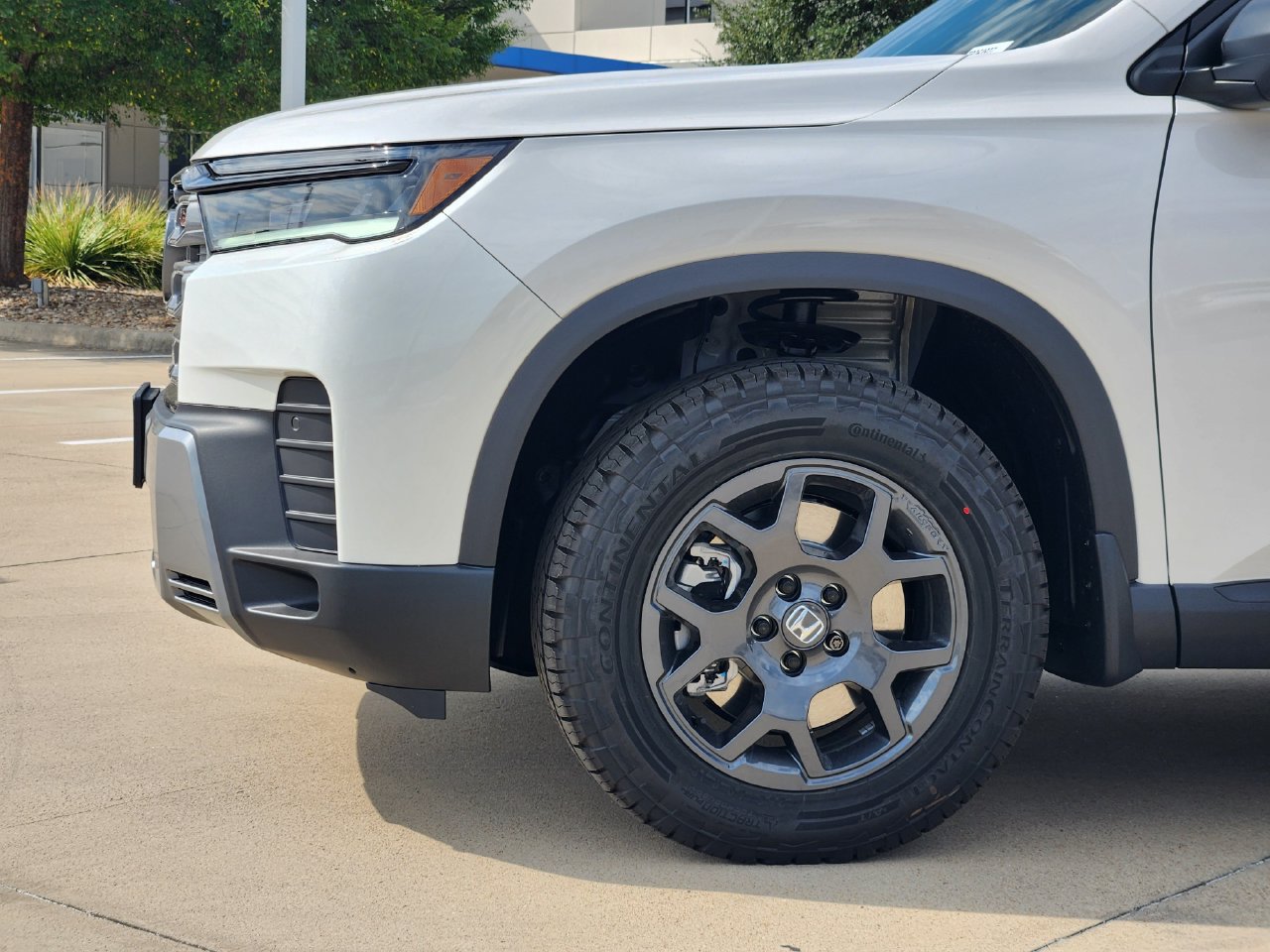 New 2026 Honda Pilot TrailSport image 5