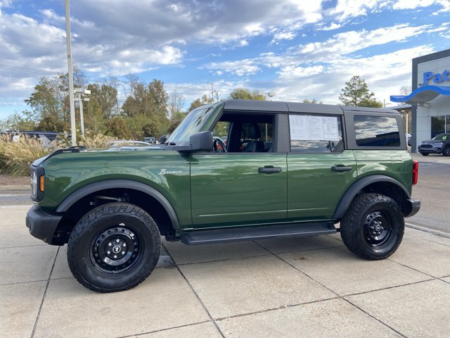 Used 2023 Ford Bronco Black Diamond AWD/4WD image 6