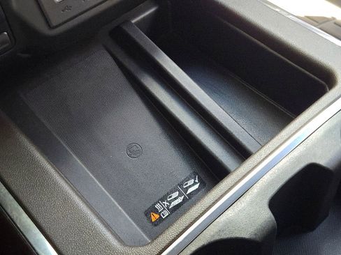 Used 2020 GMC Sierra 1500 SLT w/ SLT Premium Plus Package image 18