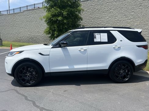 Certified 2025 Land Rover Discovery S AWD/4WD image 4