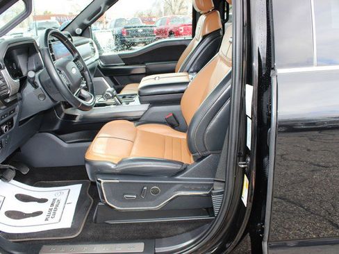 Used 2023 Ford F150 Platinum w/ FX4 Off-Road Package image 9