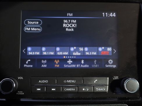 Used 2023 Nissan Frontier SV w/ SV Convenience Package image 28