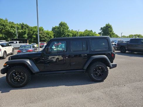 Used 2021 Jeep Wrangler Unlimited Sport AWD/4WD image 4