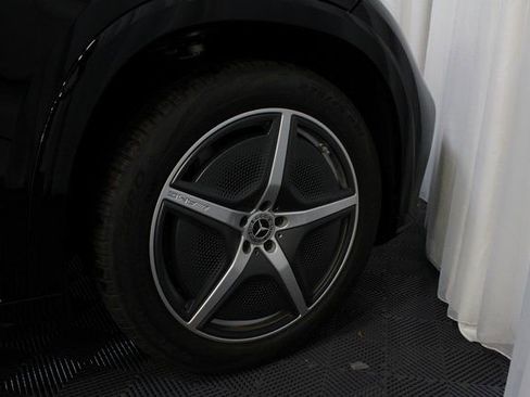 Used 2023 Mercedes-Benz EQS 580 4MATIC SUV image 43