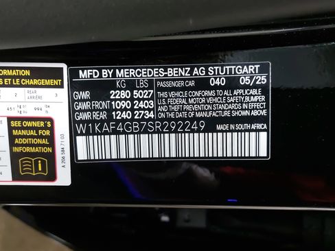 Certified 2025 Mercedes-Benz C 300 Sedan image 38