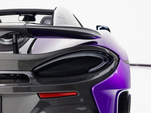 Used 2020 McLaren 600LT Spider RWD image 82