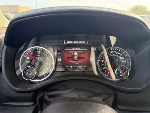 Used 2022 RAM 1500 Laramie image 16