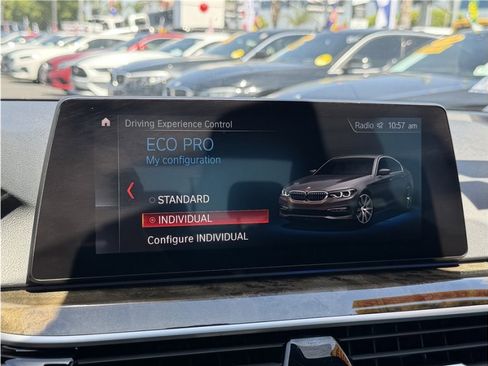 Used 2019 BMW 540i w/ Convenience Package RWD image 54