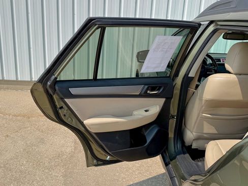 Used 2015 Subaru Outback 2.5i Premium AWD/4WD image 15