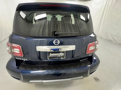 Used 2019 Nissan Armada SL w/ Premium Package AWD/4WD image 4