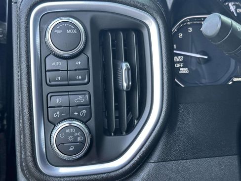 Used 2021 GMC Sierra 1500 SLT w/ SLT Premium Package AWD/4WD image 20