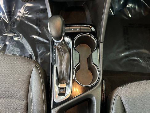 Used 2025 Buick Encore GX Preferred image 19