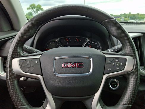 Used 2023 GMC Terrain SLE AWD/4WD image 19