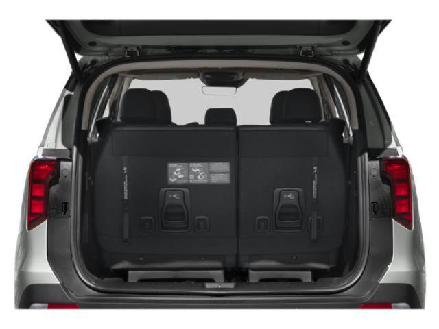Used 2025 Kia Carnival EX FWD image 13