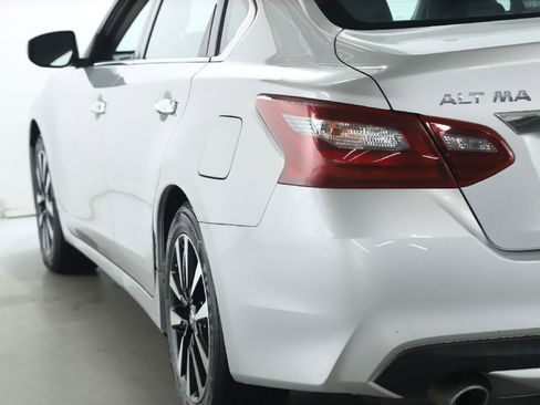 Used 2018 Nissan Altima 2.5 SL image 41