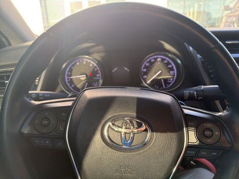 Used 2019 Toyota Camry SE image 15