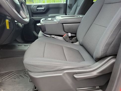 Used 2020 Chevrolet Silverado 1500 Custom Trail Boss w/ Custom Convenience Package AWD/4WD image 13