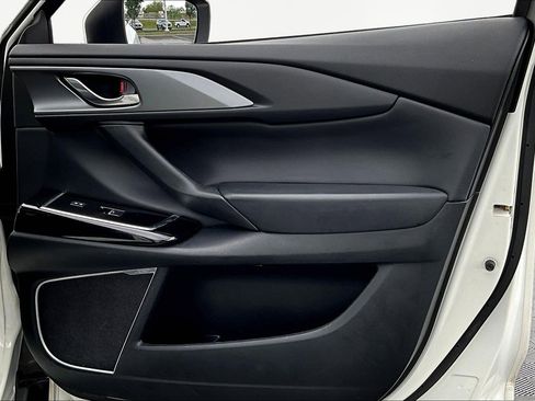 Used 2020 MAZDA CX-9 Touring w/ Touring Premium Package image 29