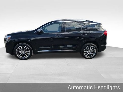 Used 2023 GMC Terrain Denali image 15