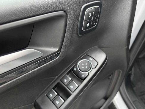 Used 2025 Ford Escape ST-Line Elite w/ Premium Technology Package image 14