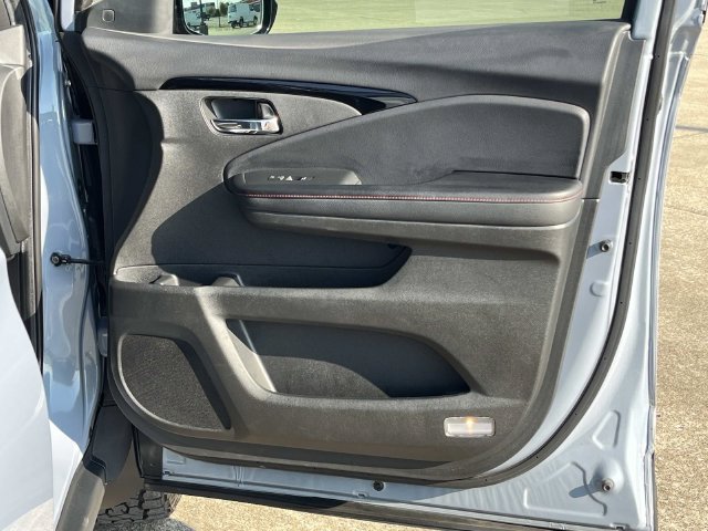Used 2022 Honda Ridgeline Black Edition image 21