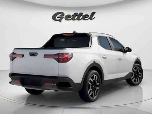 Certified 2025 Hyundai Santa Cruz Limited image 4