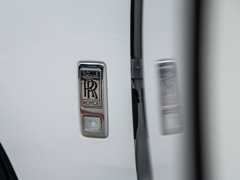 New 2026 Rolls-Royce Cullinan image 15