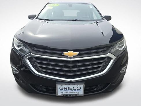 Used 2019 Chevrolet Equinox LS image 2
