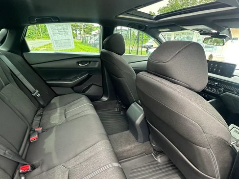 Used 2023 Honda Accord Sport image 26