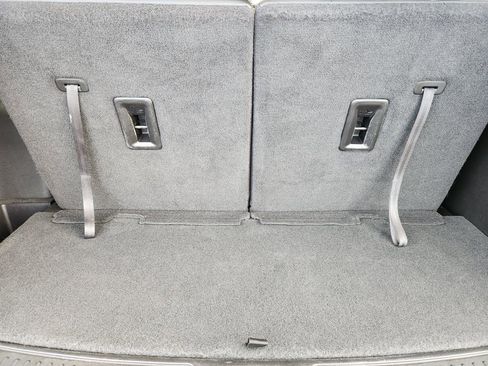 Used 2023 GMC Acadia AT4 w/ Technology Package image 32