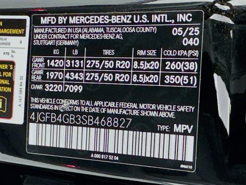 Certified 2025 Mercedes-Benz GLE 450e 4MATIC image 25