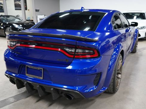 Used 2022 Dodge Charger SRT Hellcat RWD image 5