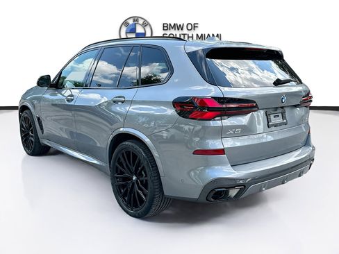 Certified 2025 BMW X5 sDrive40i w/ M Sport Package image 5