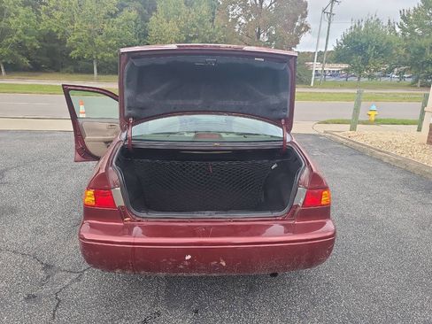 Used 2001 Toyota Camry LE image 12