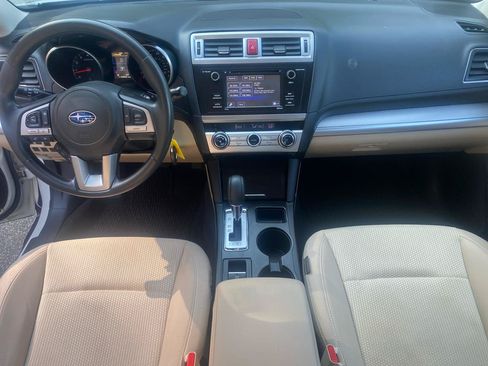 Used 2017 Subaru Outback 2.5i AWD/4WD image 21
