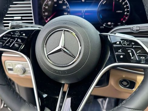 New 2026 Mercedes-Benz GLE 450e 4MATIC image 16