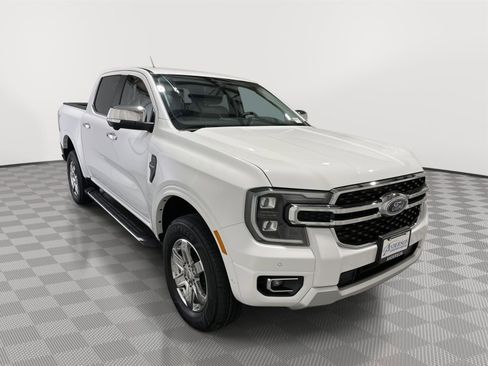 Used 2024 Ford Ranger Lariat w/ FX4 Off-Road Package image 5