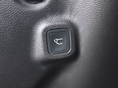 Used 2026 Jeep Compass Limited image 24