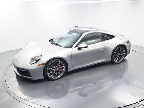 Certified 2024 Porsche 911 Carrera S RWD image 34